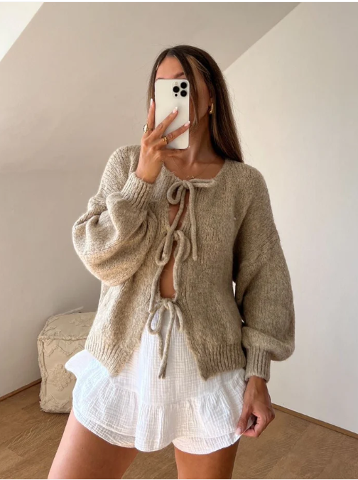 Women’s Knitted Cardigan Straight Cut Hip Length