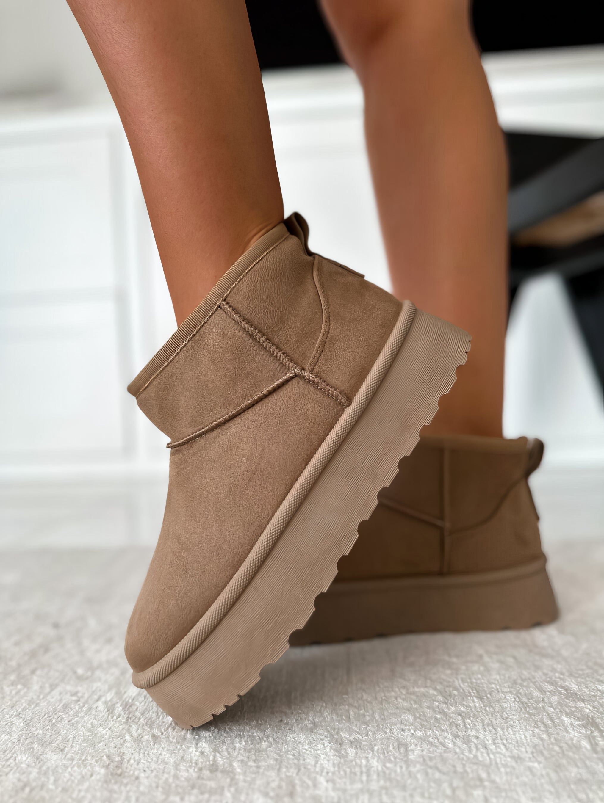 Winter Boots Mid-Calf Straight Silhouette