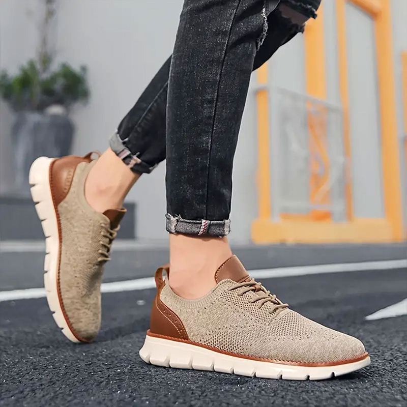 Men’s Low-Cut Sneakers Lace Up