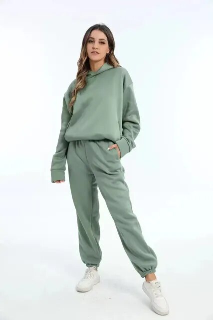 Women’s Sweat Set Loose Fit Hoodie and Joggers