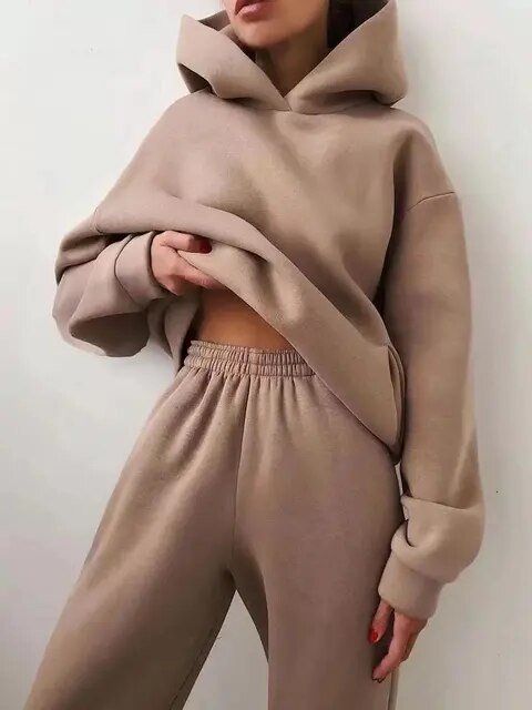 Women’s Sweat Set Loose Fit Hoodie and Joggers