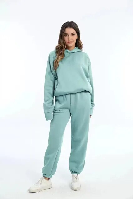 Women’s Sweat Set Loose Fit Hoodie and Joggers