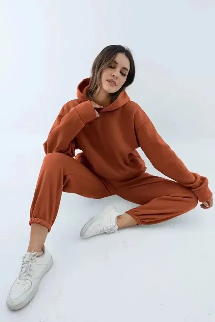 Women’s Sweat Set Loose Fit Hoodie and Joggers